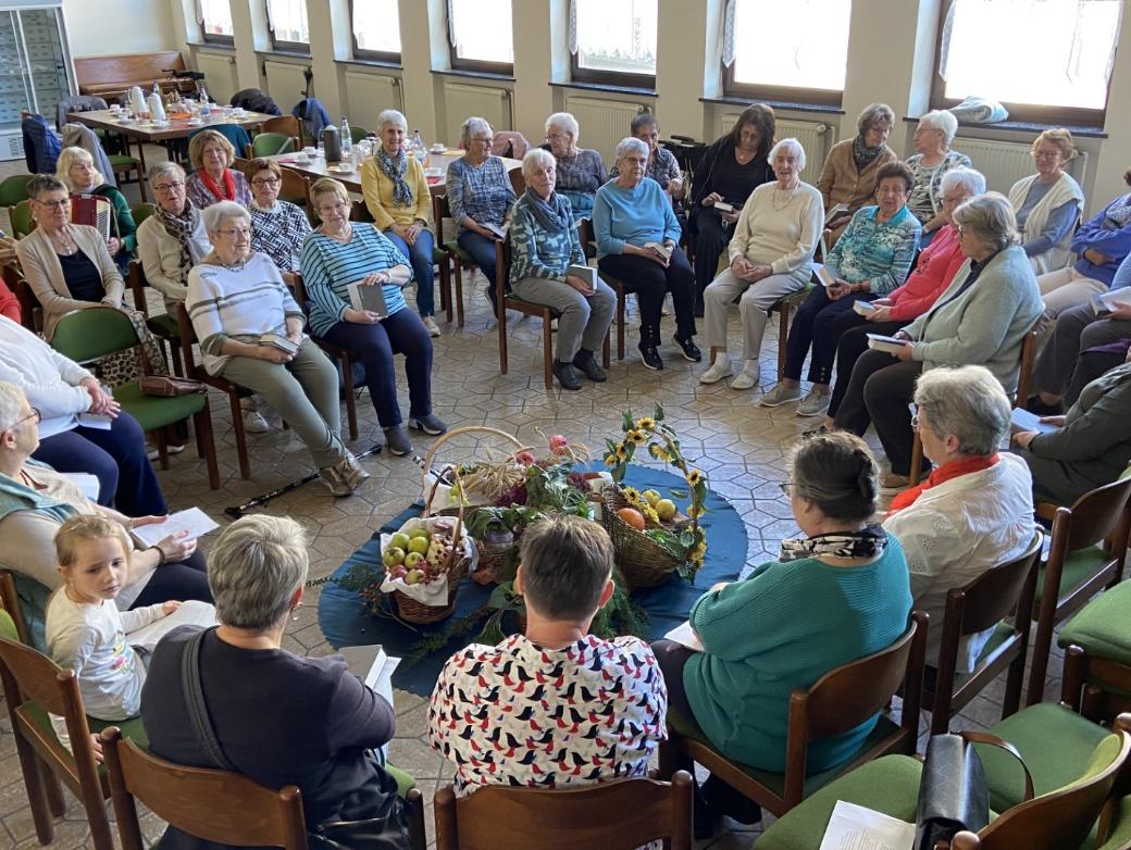 251103_2025 Foto 2 Erntedankfeierkfd